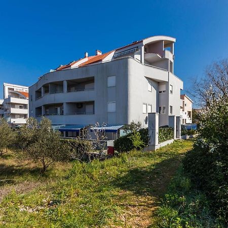 Peter Villa Spalldi Puntamika exclusive w. garage Zadar Exteriör bild